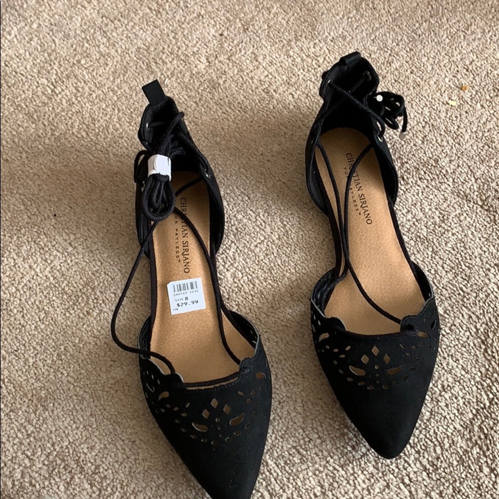 Sandals that has never been worn